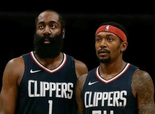 Bill đã đến với Clippers và Harden để hợp tác, và trở lại vùng thoải mái của anh ấy, và có thể tối đ