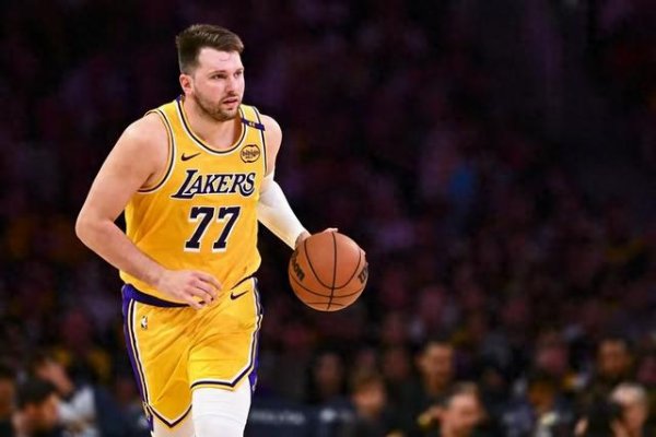 Truyền thông Hoa Kỳ đã nhận xét về 79 ngôi sao lớn nhất trong lịch sử NBA: Những lá thư của Jokic lọ