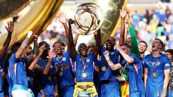 BBC ca ngợi Chelsea: Chúng tôi chưa bao giờ thấy bất kỳ đội nào đánh bại Paris Saint-Germain như thế